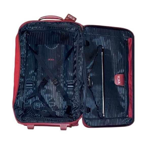 Tumi Upright Red Ballistic Suitcase Luggage 2 Wheel Rolling 23X14X9 - Picture 2 of 8